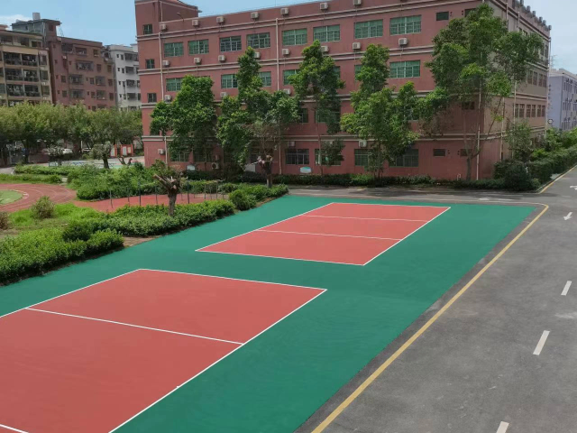 南京大学丙烯酸球场施工,丙烯酸球场